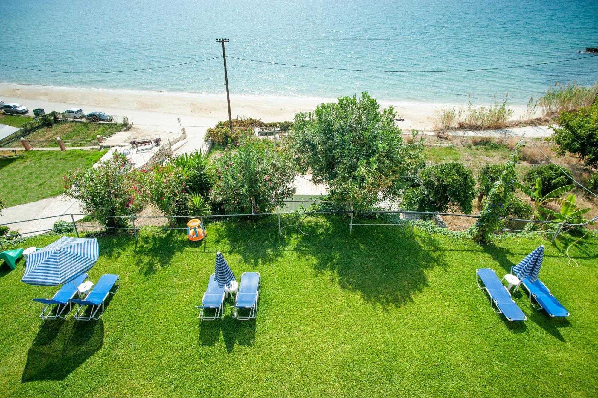 Rosa'S Beach Studios Lourdata  Exterior foto